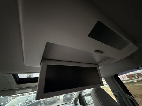 Used 2020 Toyota Sienna XLE Premium image 35