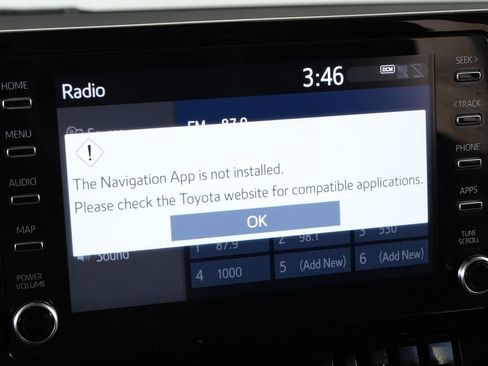 Used 2020 Toyota Corolla LE FWD image 19