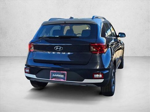 New 2026 Hyundai Venue SEL image 2
