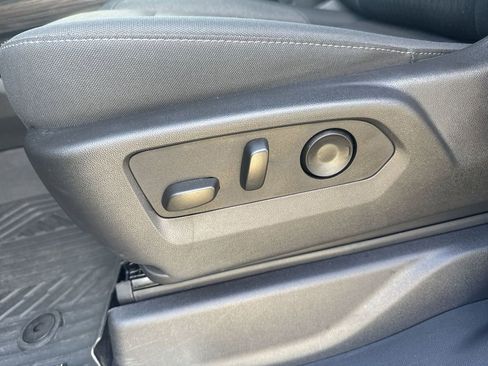 Used 2025 Chevrolet Silverado 1500 RST w/ Convenience Package II image 15