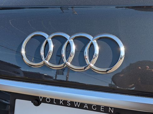 Used 2023 Audi Q5 2.0T Premium Plus w/ Premium Plus Package image 27