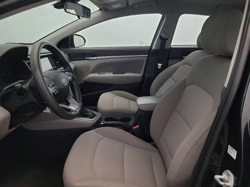 Used 2019 Hyundai Elantra SEL FWD image 17