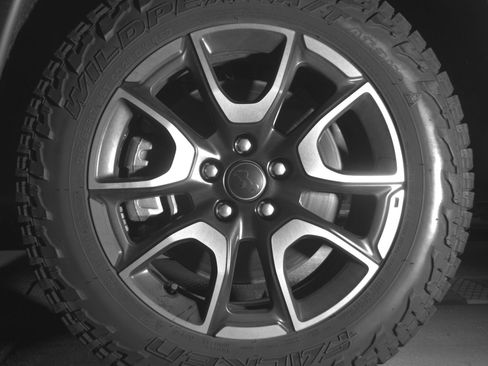Used 2025 Jeep Compass Trailhawk AWD/4WD image 12