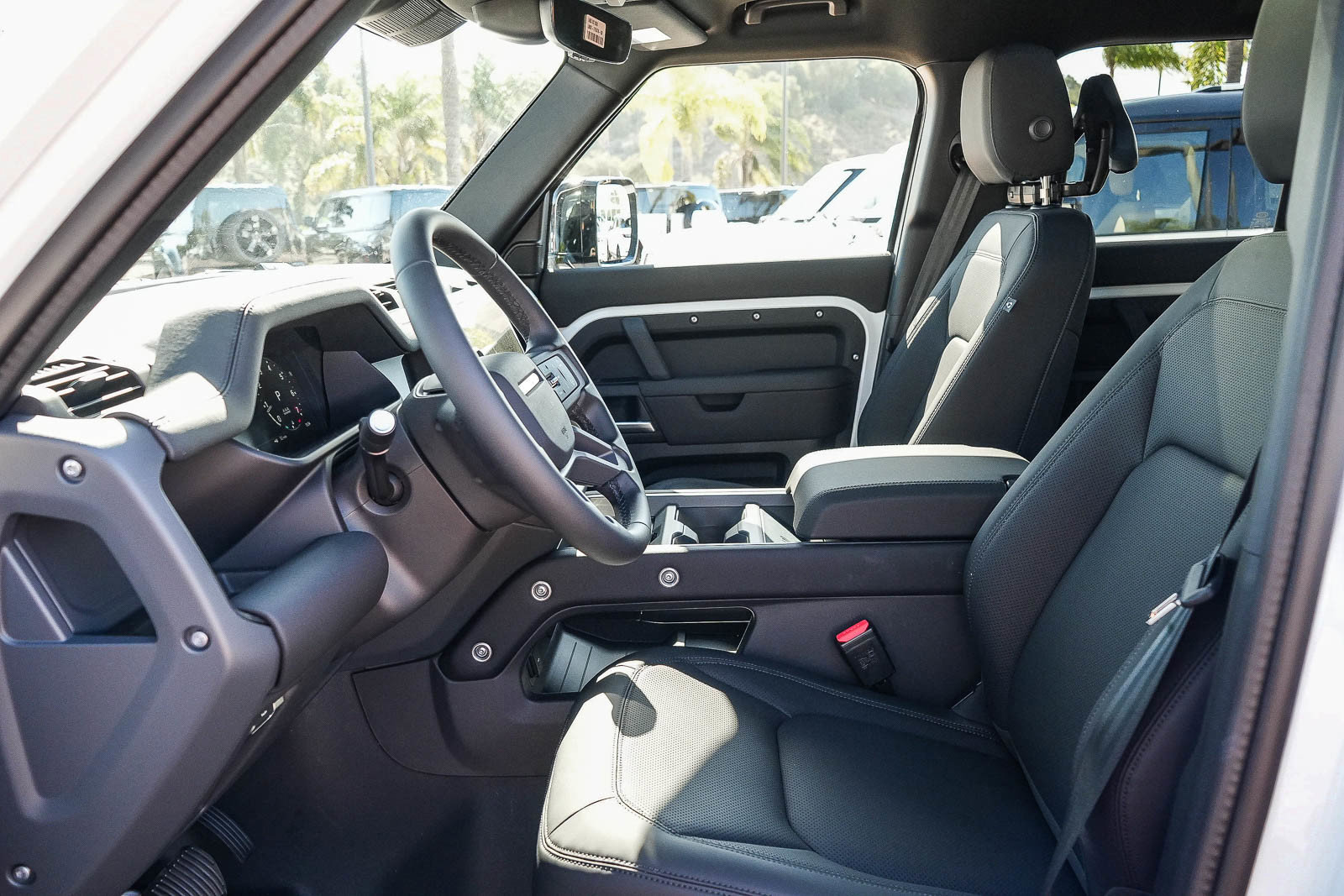 New 2026 Land Rover Defender 110 S AWD/4WD image 17