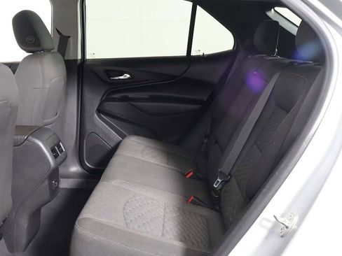 Used 2020 Chevrolet Equinox LT w/ Driver Convenience Package FWD image 27