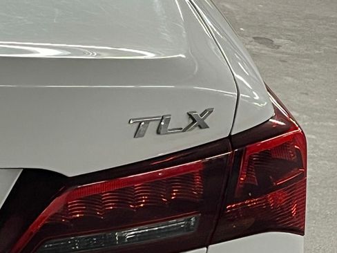 Used 2015 Acura TLX V6 SH-AWD w/ Technology Pkg image 32