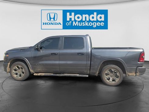 Used 2025 RAM 1500 Big Horn AWD/4WD image 8