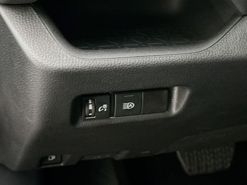 Used 2025 Toyota RAV4 LE image 17