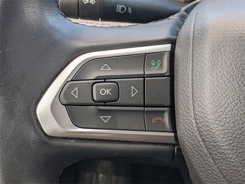 Used 2022 Jeep Compass Latitude image 19