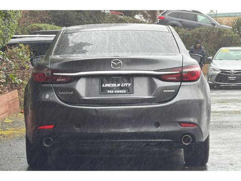Used 2021 MAZDA MAZDA6 Touring FWD image 6