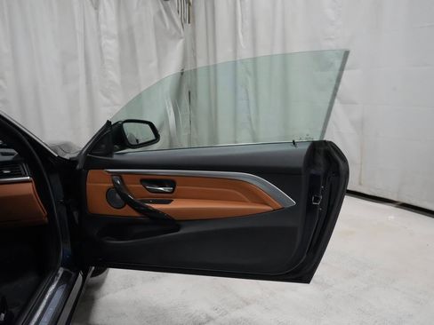 Used 2015 BMW 435i xDrive Convertible image 27