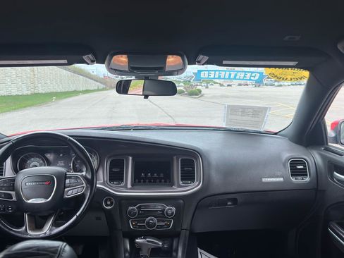 Used 2021 Dodge Charger SXT w/ Leather Interior Group image 15