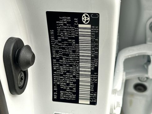 New 2026 Toyota Corolla SE image 30