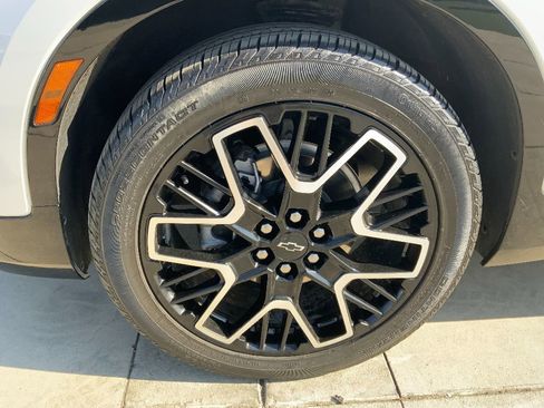 Used 2023 Chevrolet Blazer RS w/ Driver Confidence II Package image 32