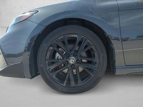 Certified 2025 Toyota Camry SE w/ Convenience Package image 17