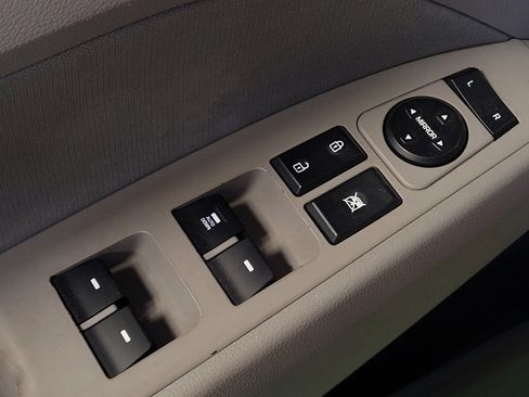 Used 2018 Hyundai Elantra SEL image 27