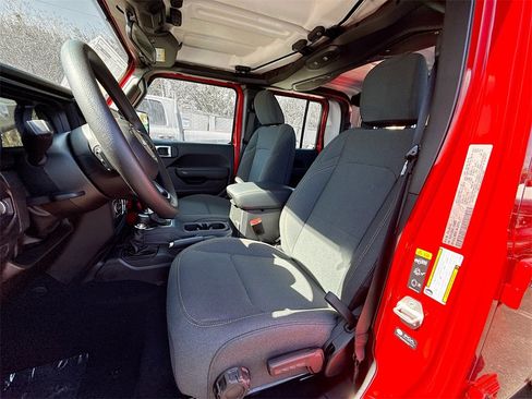 New 2026 Jeep Gladiator Sport image 21