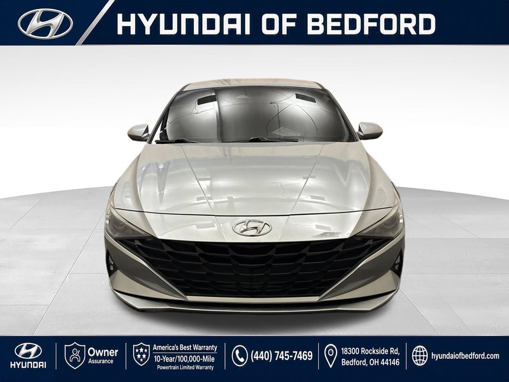 Used 2022 Hyundai Elantra SEL FWD image 2