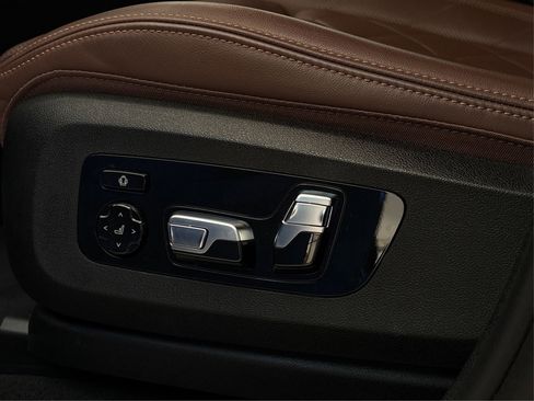 Used 2025 BMW X6 M60i image 30