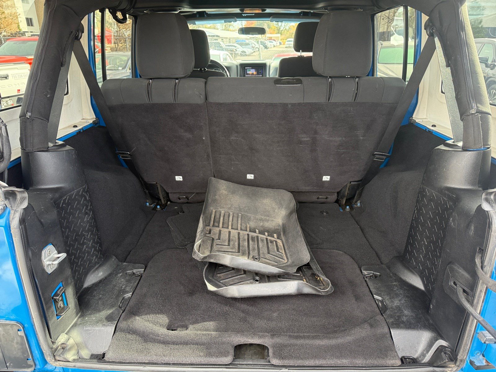 Used 2012 Jeep Wrangler Unlimited Sport AWD/4WD image 32