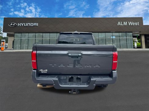 Used 2024 Toyota Tacoma SR5 AWD/4WD image 6