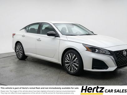 Used 2025 Nissan Altima 2.5 SV