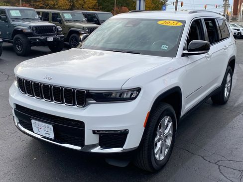 Certified 2023 Jeep Grand Cherokee L Limited image 3