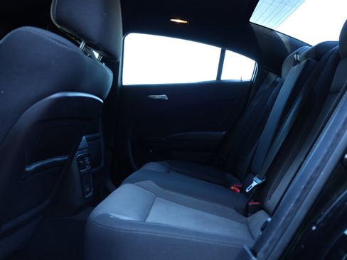 Used 2016 Dodge Charger R/T w/ Navigation & Travel Group image 34