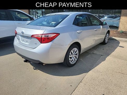 Used 2017 Toyota Corolla LE FWD image 4