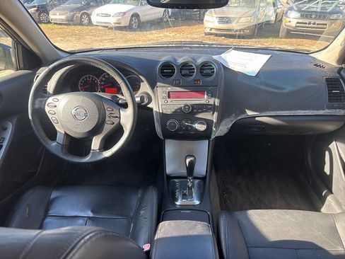 Used 2012 Nissan Altima 2.5 S w/ 20th Anniversary Pkg FWD image 13