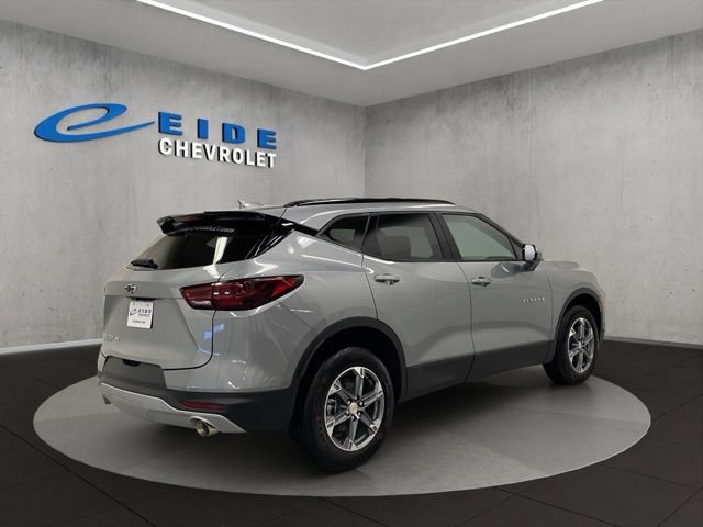 New 2026 Chevrolet Blazer LT w/ Convenience Package AWD/4WD image 8