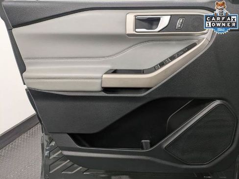 Certified 2023 Ford Explorer XLT w/ Equipment Group 202A AWD/4WD image 8