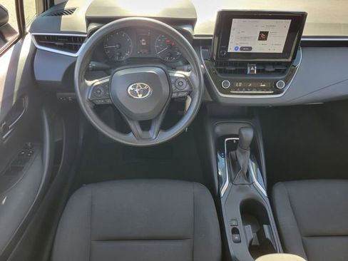 Used 2024 Toyota Corolla LE image 11