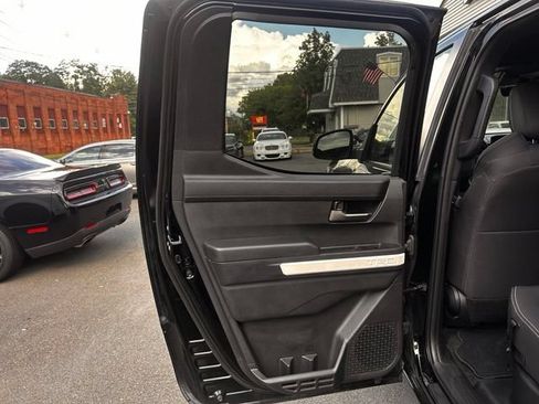 Used 2024 Toyota Tacoma TRD Off-Road AWD/4WD image 15