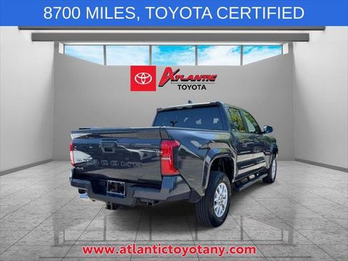 Certified 2025 Toyota Tacoma SR5 AWD/4WD image 7