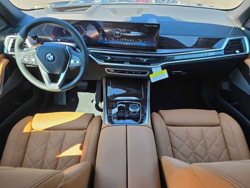 Used 2026 BMW X5 xDrive40i image 18