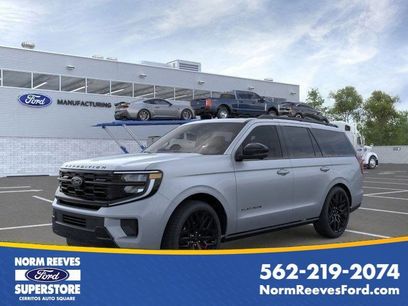 New 2026 Ford Expedition Platinum w/ Stealth Performance Package
