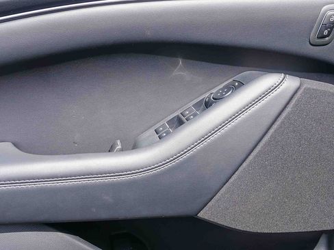 New 2026 Ford Mustang Mach-E Select image 22