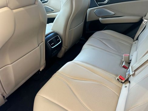 Used 2023 Acura RDX AWD w/ Advance Package image 15