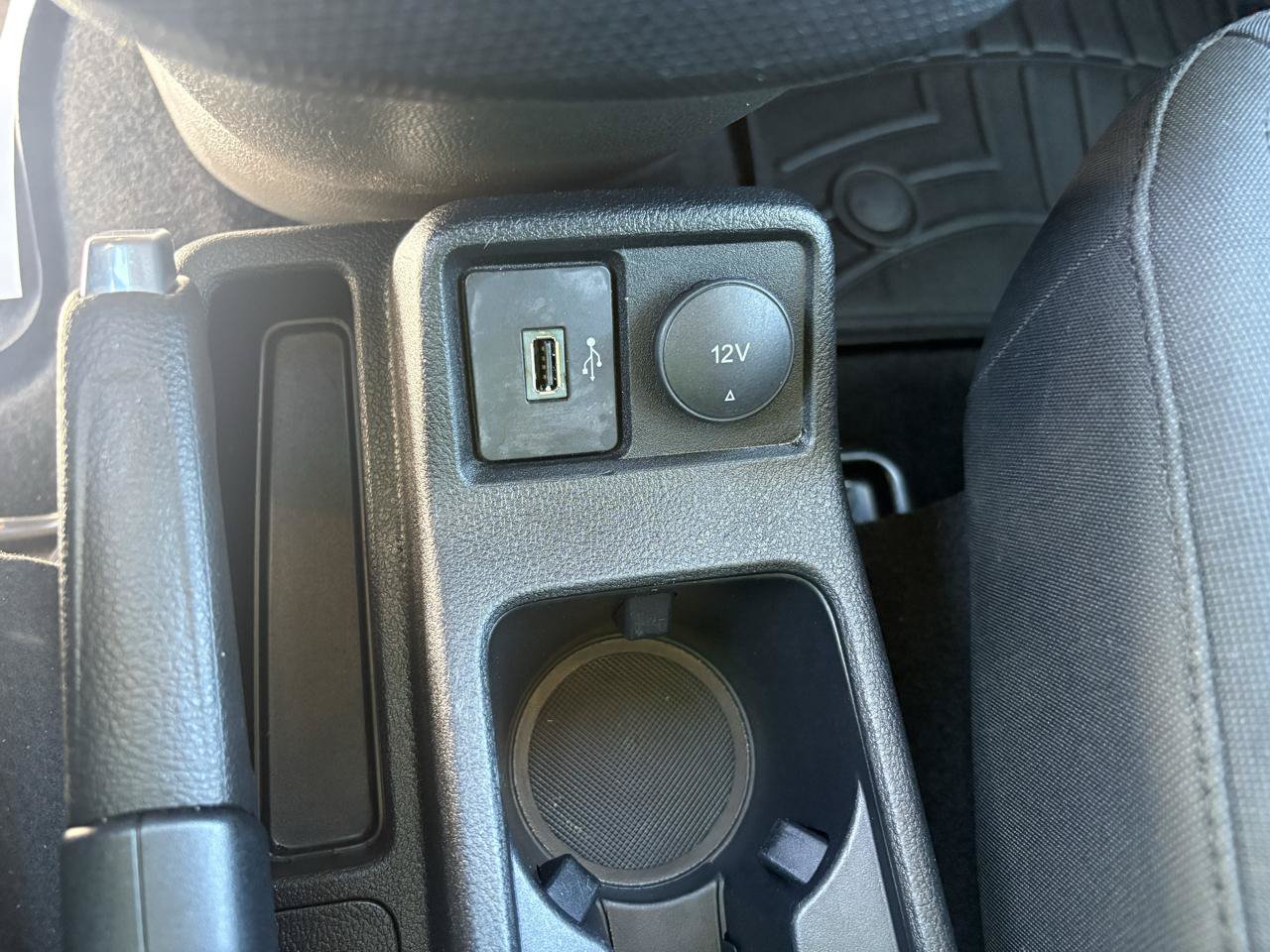 Used 2021 Ford Transit Connect XL FWD image 22