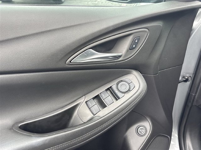 Certified 2026 Buick Encore GX Preferred w/ Comfort Package FWD image 22