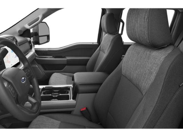 Used 2025 Ford F250 XLT AWD/4WD image 9