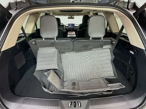 Used 2023 Lincoln Aviator Reserve w/ Equipment Group 201A image 28