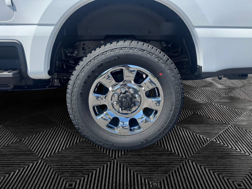 New 2026 Ford F350 King Ranch w/ Chrome Package AWD/4WD image 9