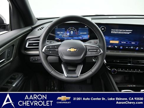 New 2026 Chevrolet Traverse LT image 15