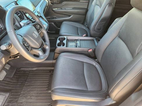 Certified 2024 Honda Odyssey Touring image 13