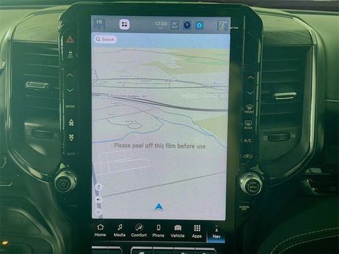 New 2026 RAM 2500 Limited w/ Towing Technology Group image 15