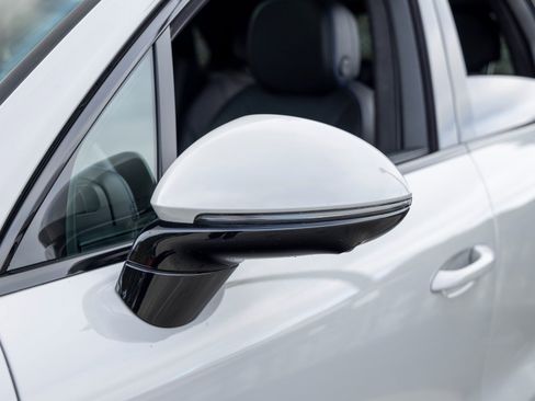 Certified 2025 Porsche Cayenne GTS image 19