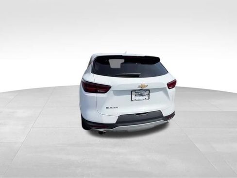 Certified 2024 Chevrolet Blazer LT FWD image 9
