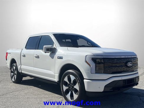 Certified 2024 Ford F150 Lightning Platinum image 4